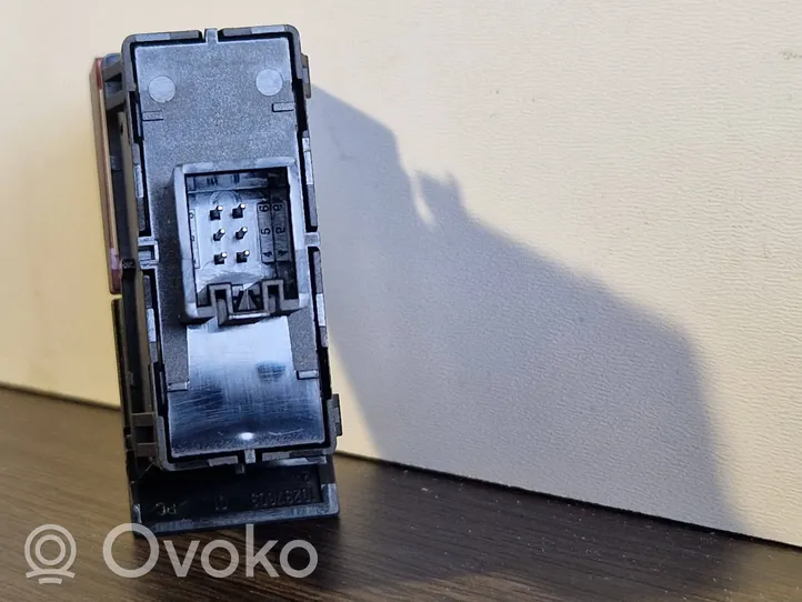 Skoda Octavia Mk3 (5E) Przycisk świateł awaryjnych 5E0953507E