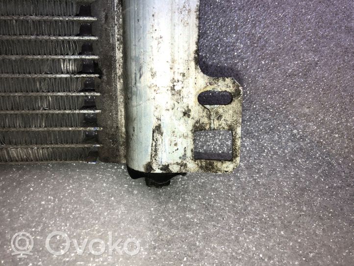 Volkswagen Multivan T5 Radiateur condenseur de climatisation 7H0820411E