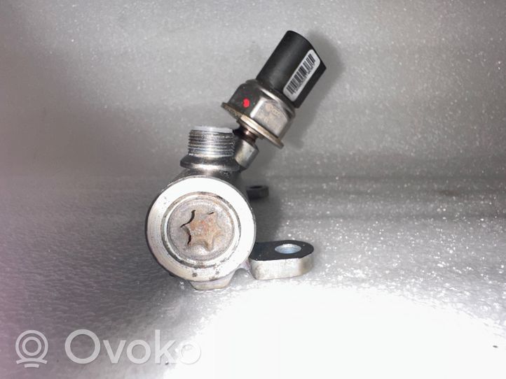 Audi A6 S6 C6 4F Kraftstoffverteiler Einspritzleiste Verteilerrohr 059130089AB