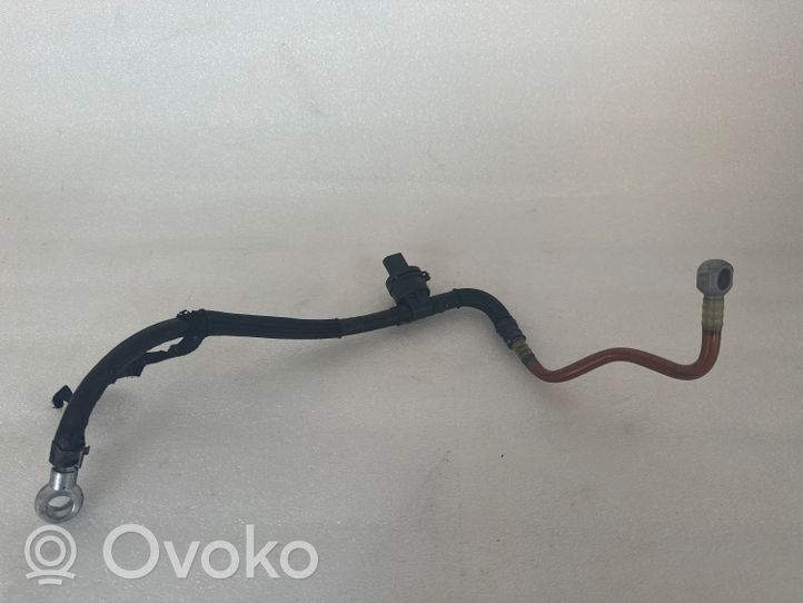 Audi A4 S4 B7 8E 8H Sensor de temperatura del combustible 038906081B