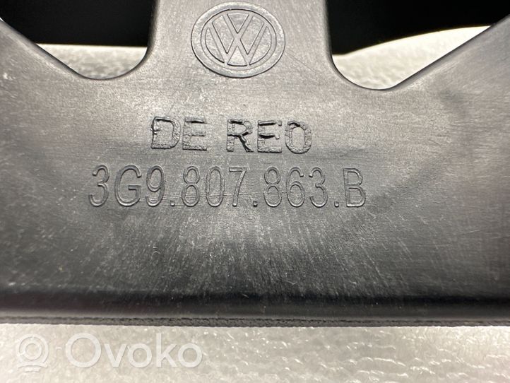 Volkswagen PASSAT B8 Takapuskurin kannake 3G9807863B