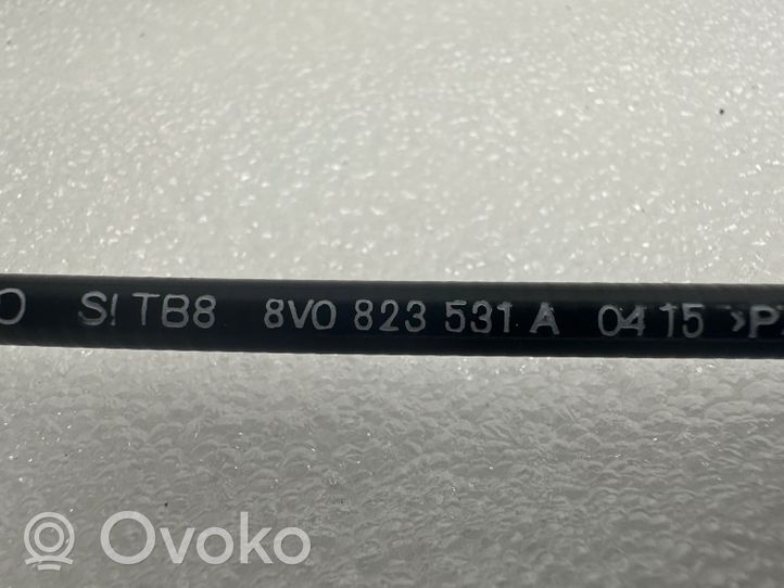 Audi A3 S3 8V Konepellin lukituksen vapautusvaijeri 8V0823531A