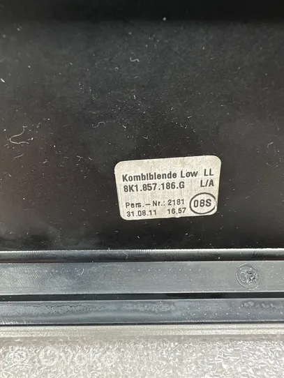 Audi A4 S4 B8 8K Radion/GPS-laitteen pääyksikön kehys 8K1857186G