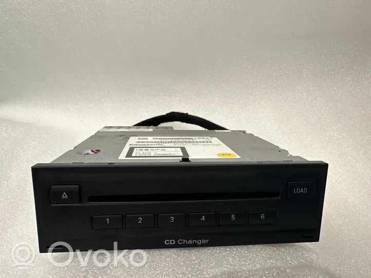 Audi A4 S4 B8 8K CD/DVD changer 8X0035110B