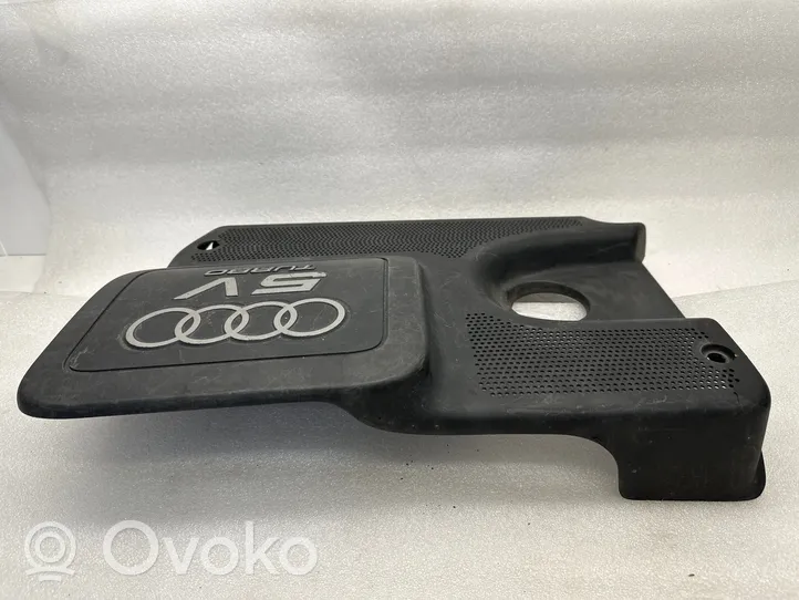 Audi TT Mk1 Copri motore (rivestimento) 06A103724G