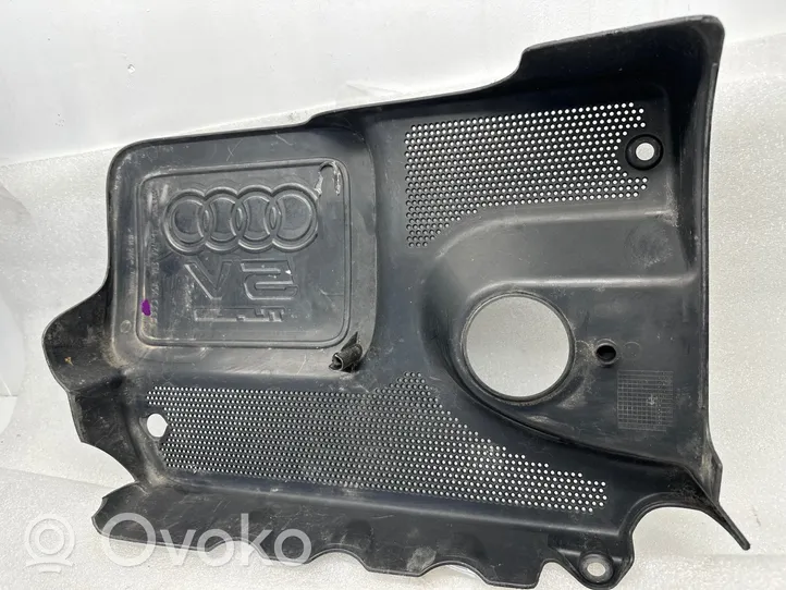 Audi TT Mk1 Copri motore (rivestimento) 06A103724G