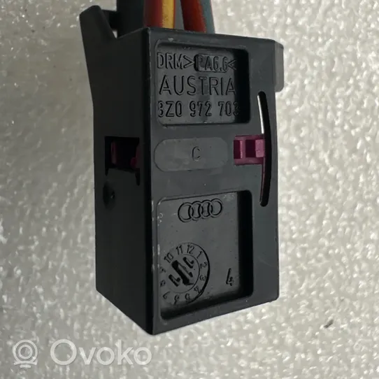 Audi A4 S4 B8 8K Cableado de puerta delantera 8K0971030AD