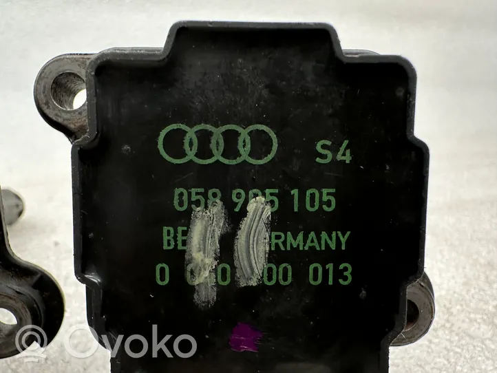 Audi A8 S8 D2 4D Augstsprieguma spole (aizdedzei) 0040100013