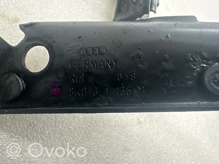 Audi A4 S4 B8 8K Supporto di montaggio del parafango 8K0821136M