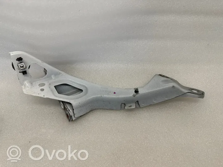 Audi A6 S6 C7 4G Supporto di montaggio del parafango 4G0821136A