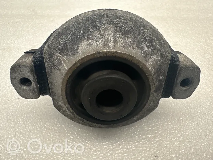 Audi A8 S8 D3 4E Supporto di montaggio del motore 4E0399151AP