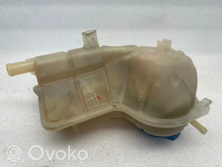 Audi A4 S4 B6 8E 8H Vase d'expansion / réservoir de liquide de refroidissement 8E0121403A