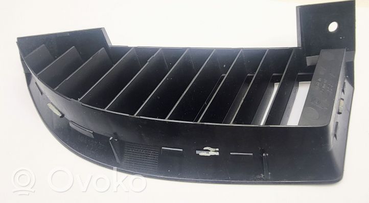 Mitsubishi Colt Maskownica / Grill / Atrapa górna chłodnicy 