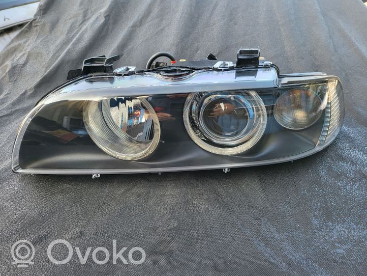 BMW 5 E39 Lampa przednia 