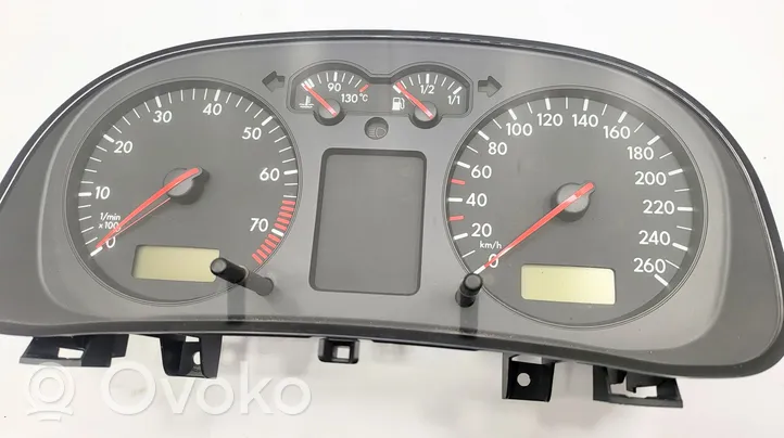 Volkswagen Bora Compteur de vitesse tableau de bord 