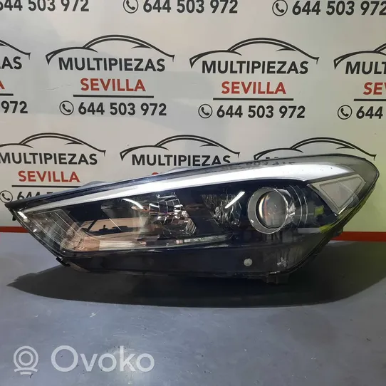 Hyundai Tucson TL Lampa przednia 92101D7100