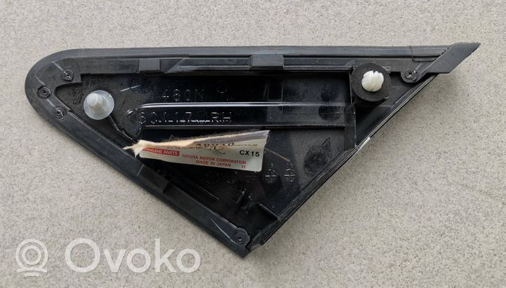 Lexus RX 330 - 350 - 400H Ramka deski rozdzielczej 6011748010