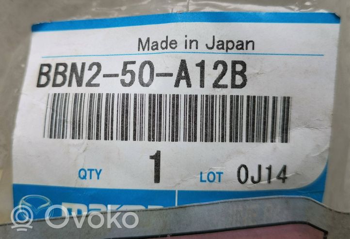 Mazda 3 II Etuhinaussilmukan suojakansi BBM450A11