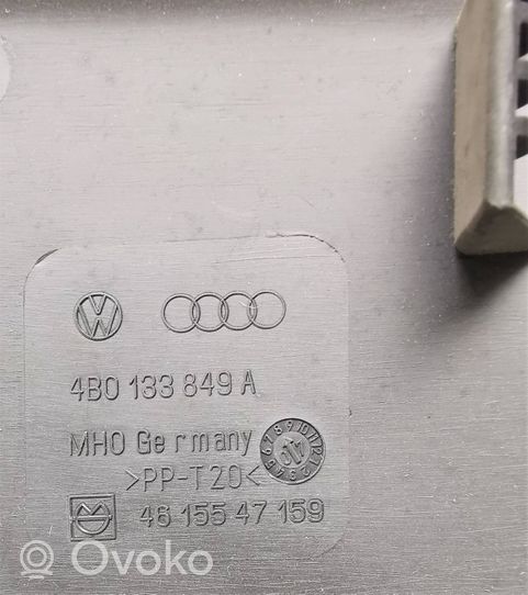 Audi A4 S4 B5 8D Oro filtro dėžės dangtelis 4B0133849A