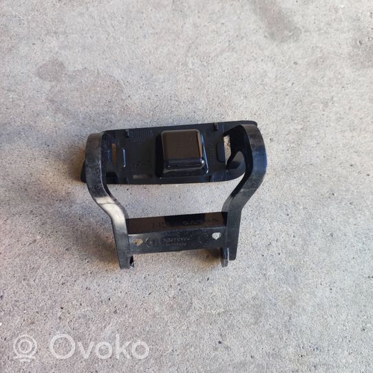 Volvo S90, V90 Support de buse de lave-phares 31383233