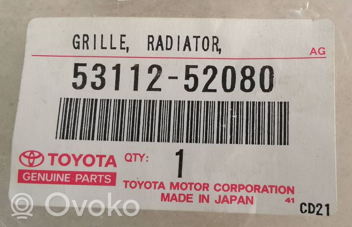 Toyota Echo Нижняя решётка (из трех частей) 5311252080
