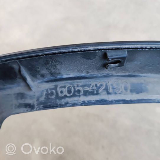 Toyota RAV 4 (XA40) Listwa błotnika tylnego 7560542190