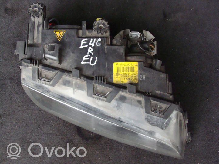 BMW 3 E46 Lampa przednia 6902760