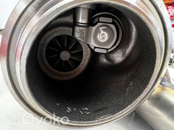 Mercedes-Benz S W222 Cześć układu próżniowego turbosprężarki A2560901300