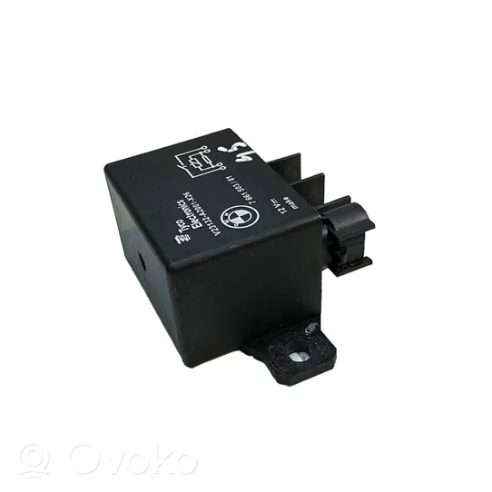 BMW 5 F10 F11 Coolant fan relay 7661503