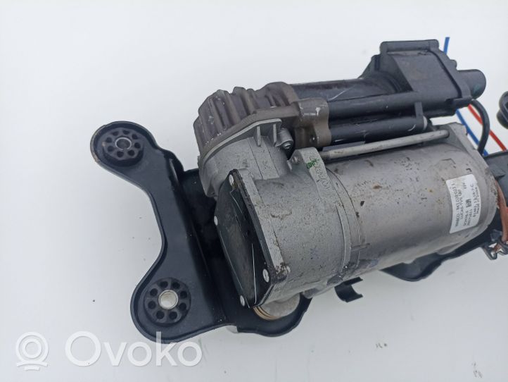 BMW X5 F15 Ilmajousituksen kompressoripumppu 4430200231