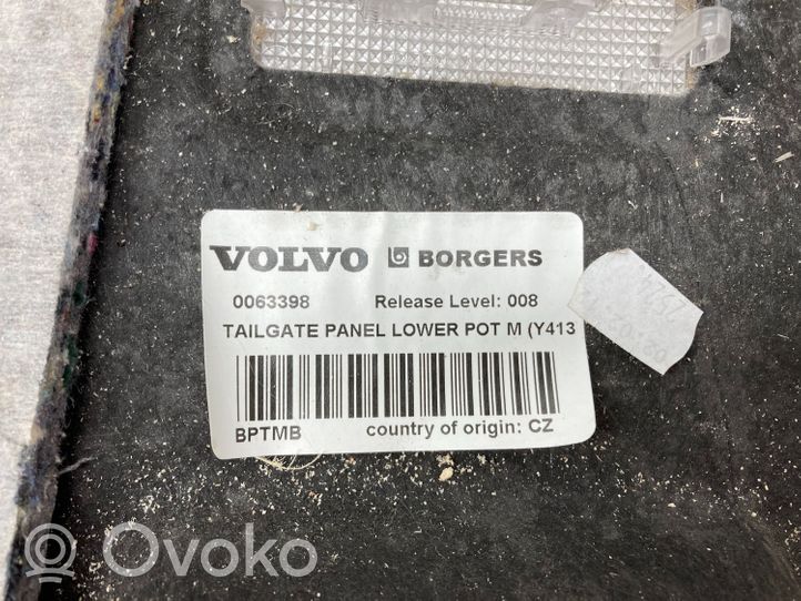 Volvo XC60 Apdaila bagažinės dangčio (komplektas) 000859