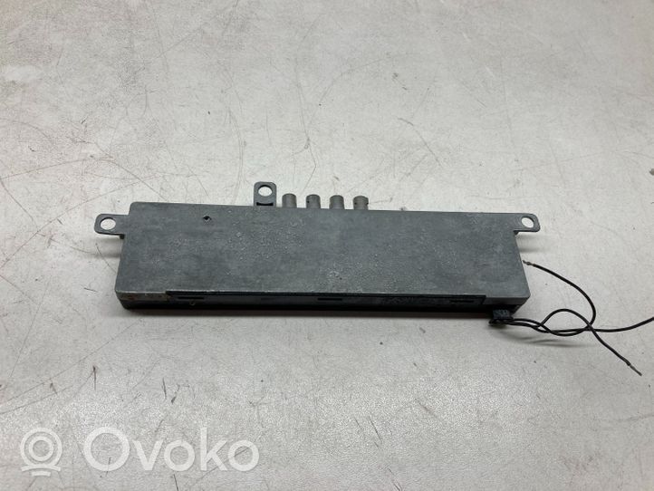 Audi A6 S6 C7 4G Amplificatore antenna 4F9035225D