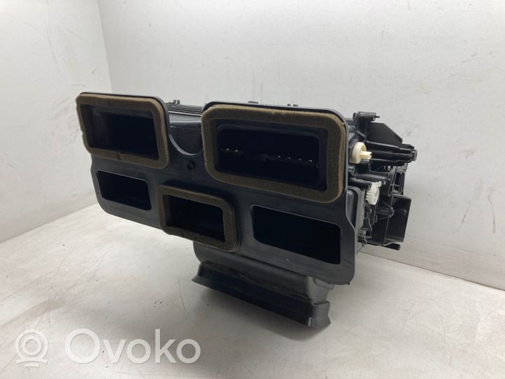 Audi A6 S6 C6 4F Salono oro mazgo komplektas 4F0858431A