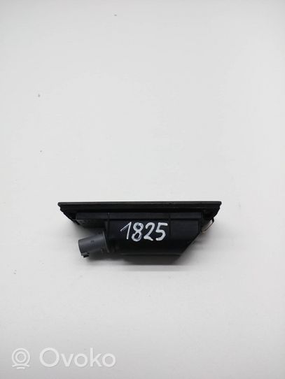 Jeep Renegade Éclairage de plaque d'immatriculation 51953208