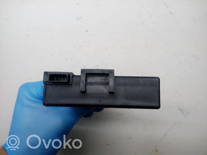 Audi A4 S4 B6 8E 8H Boîtier module alarme 8H0951177