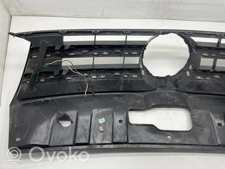 Volkswagen Amarok Maskownica / Grill / Atrapa górna chłodnicy 2H7853651