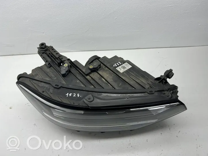 Volkswagen PASSAT B8 Lampa przednia 3g1941036p