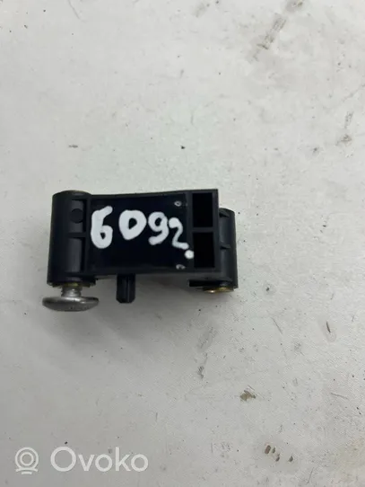 BMW 5 E60 E61 Gaisa spilvenu trieciensensors 6977398