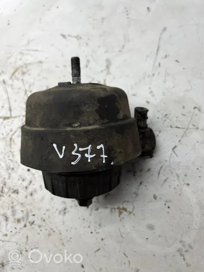 Audi A6 S6 C6 4F Supporto di montaggio del motore 4F0199382BA