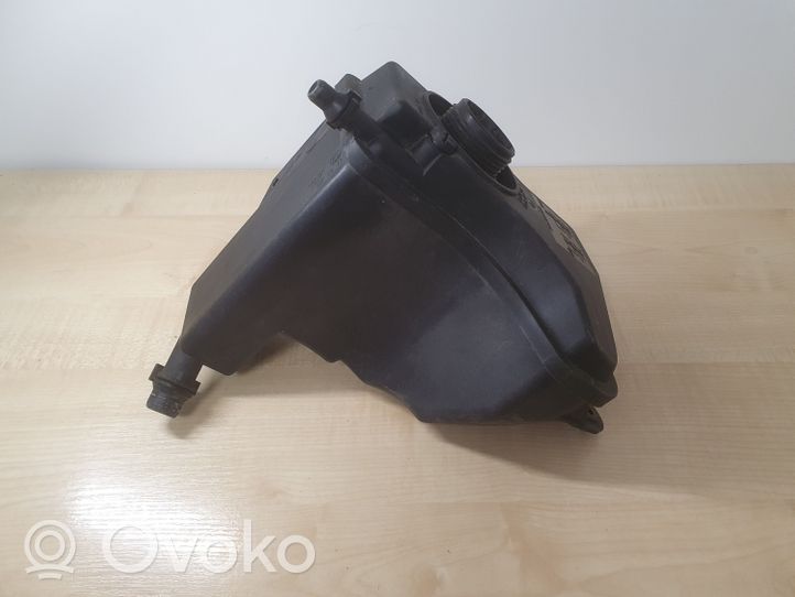 BMW 3 E90 E91 Vase d'expansion / réservoir de liquide de refroidissement 1713ZB780489002