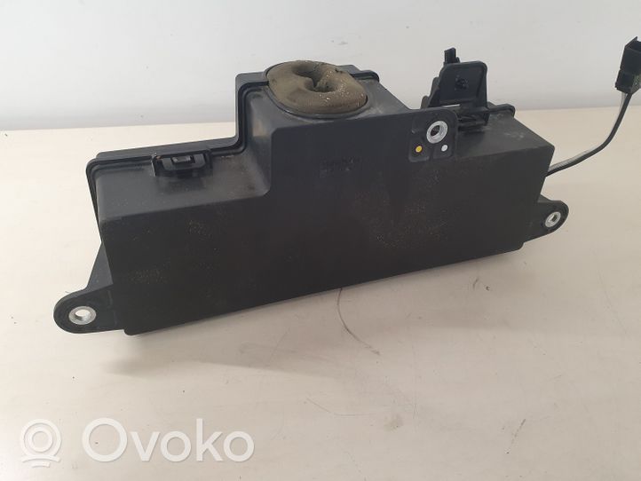 Opel Insignia A Sterownik / Moduł elektrycznej klapy tylnej / bagażnika HB80076060