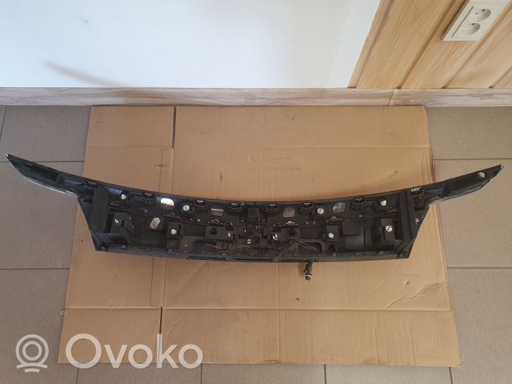 Opel Insignia A Apdaila galinio dangčio 13272845