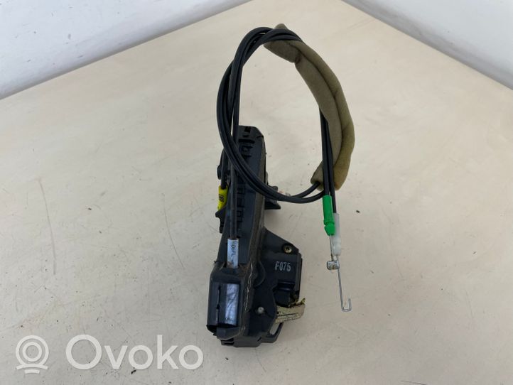 Toyota Corolla E120 E130 Front door lock 