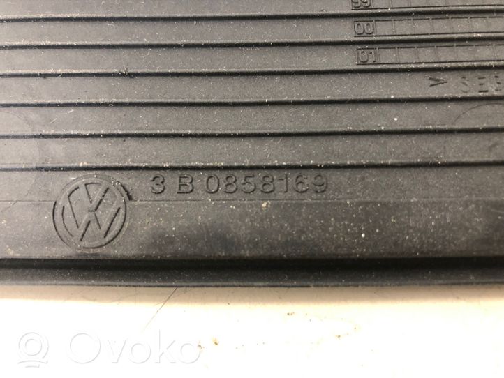 Volkswagen PASSAT B5 Inne części wnętrza samochodu 3B0858169