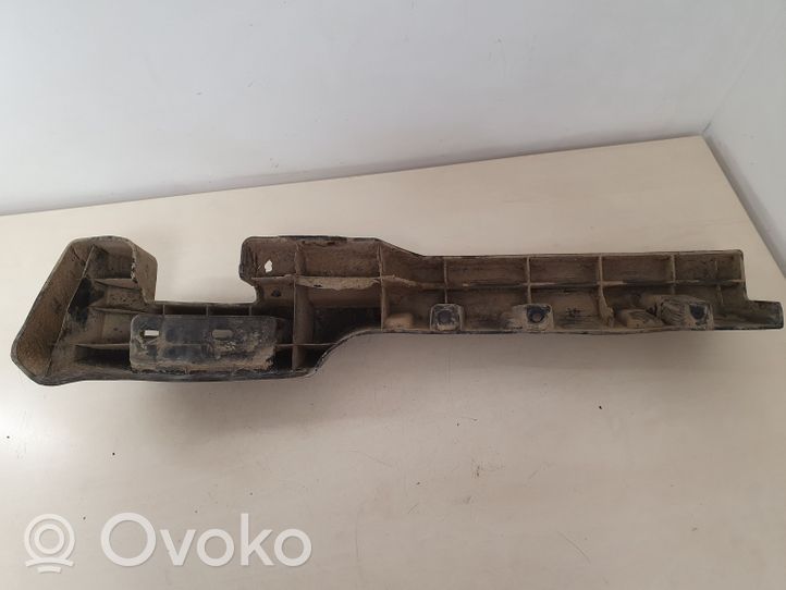 KIA Sorento Traversa di supporto paraurti posteriore 866703E000