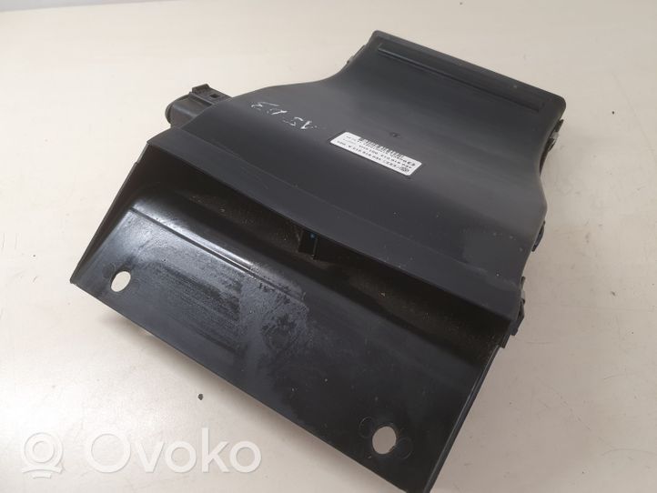 Audi A8 S8 D3 4E Scambiatore elettrico riscaldamento abitacolo 4E0819013A