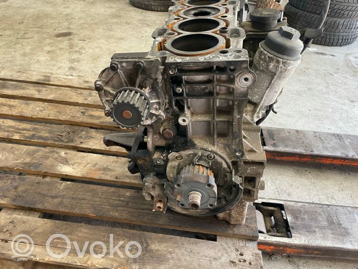 Volvo XC90 Motorblock 8653865