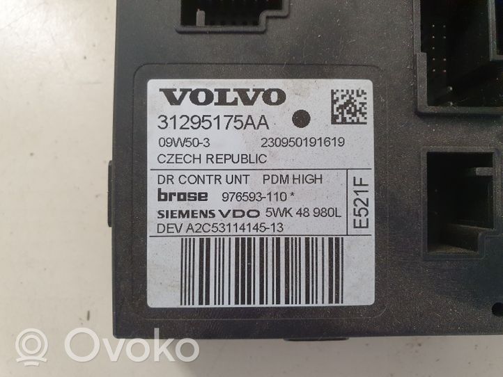 Volvo C30 Moteur de lève-vitre de porte avant 31295175AA