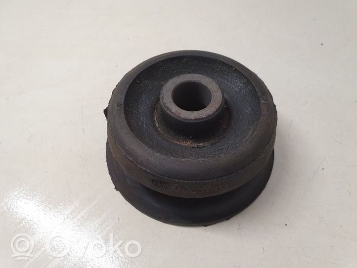 Mercedes-Benz Sprinter W901 W902 W903 W904 Supporto di montaggio della molla elicoidale 9013231185