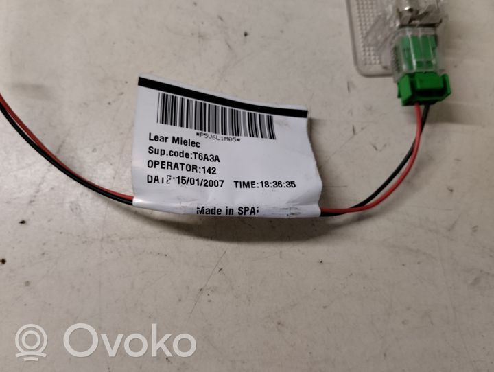 Volvo C30 Other interior light 30754448